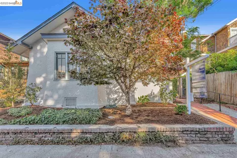 2945 Linden Ave, Berkeley, CA 94705 photo 1