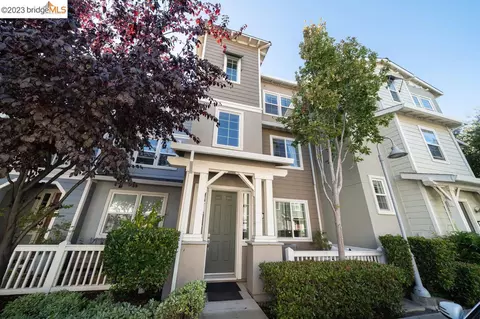 3103 Jetty Dr, Richmond, CA 94804 photo 1