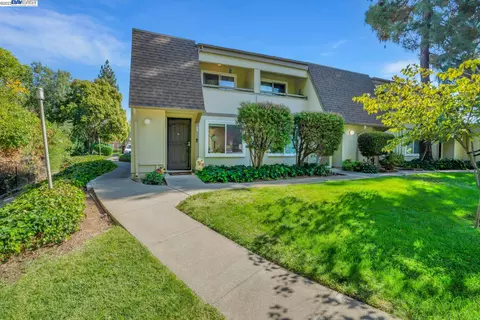 1584 Schenone Ct #E, Concord, CA 94521 photo 1