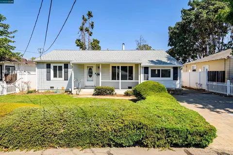 2032 Beach St, Concord, CA 94519 photo 1