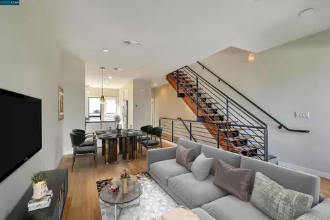 1763 14th St, Oakland, CA 94607 photo 1
