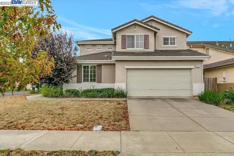 523 Mountain Meadows Dr, Fairfield, CA 94534 photo 1