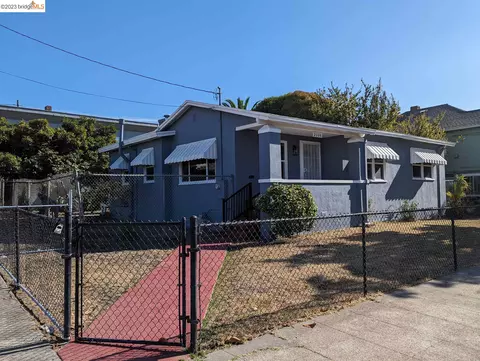 2006 E 15th St, Oakland, CA 94606 photo 1