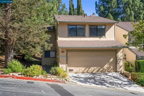2407 Heatherleaf Ln, Martinez, CA 94553 photo 1