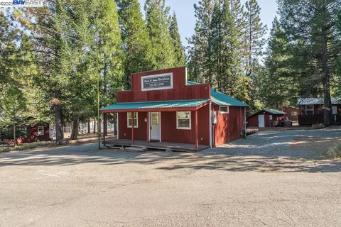 10 Scott Blvd, Trinity Center, CA 96091 photo 1