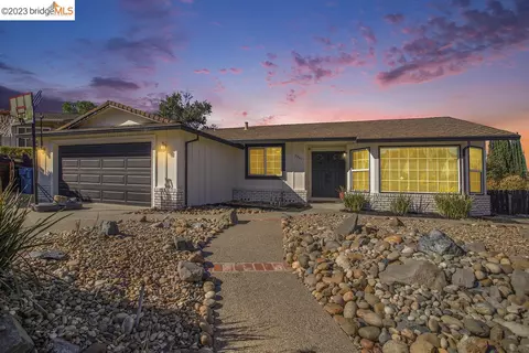 2001 Lanitos Ct, Antioch, CA 94509 photo 1