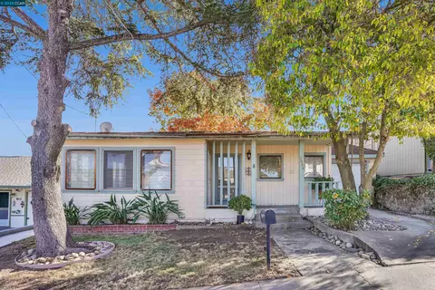 1054 Bush St, Martinez, CA 94553 photo 1