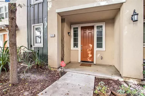 620 Staley Ave, Hayward, CA 94541 photo 1