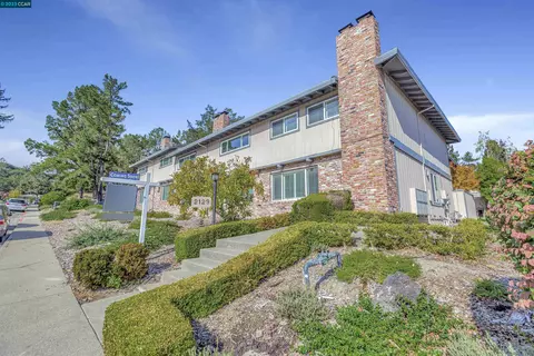 2129 Ascot Dr #15, Moraga, CA 94556 photo 1