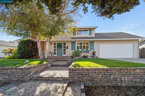 4566 Lincoln Dr, Concord, CA 94521 photo 1