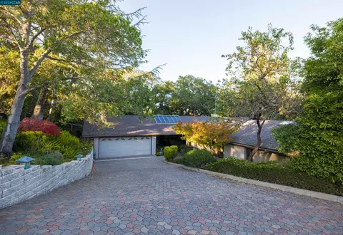 88 Silverwood Dr, Lafayette, CA 94549 photo 1