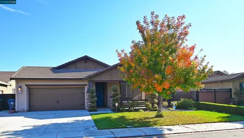 1534 Orgullo Ln, Manteca, CA 95337 photo 1