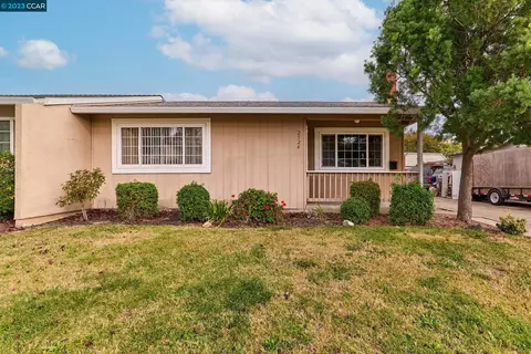 2526 Baltic Dr, Fairfield, CA 94533 photo 1