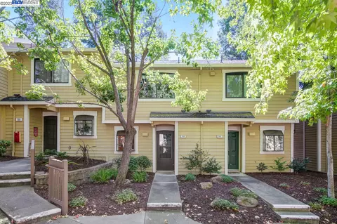 703 Center Ave, Martinez, CA 94553 photo 1