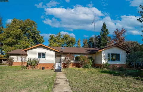 575 Higgins Ave, Gridley, CA 95948 photo 1