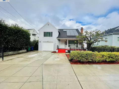 1210 D St, Hayward, CA 94541 photo 1