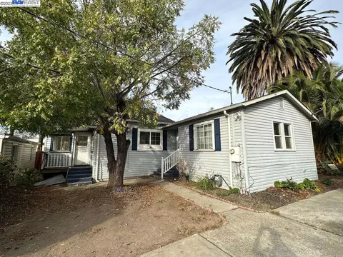 1672 Broadway St, Vallejo, CA 94590 photo 1