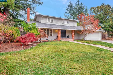 7 Juniper Way, Moraga, CA 94556 photo 1