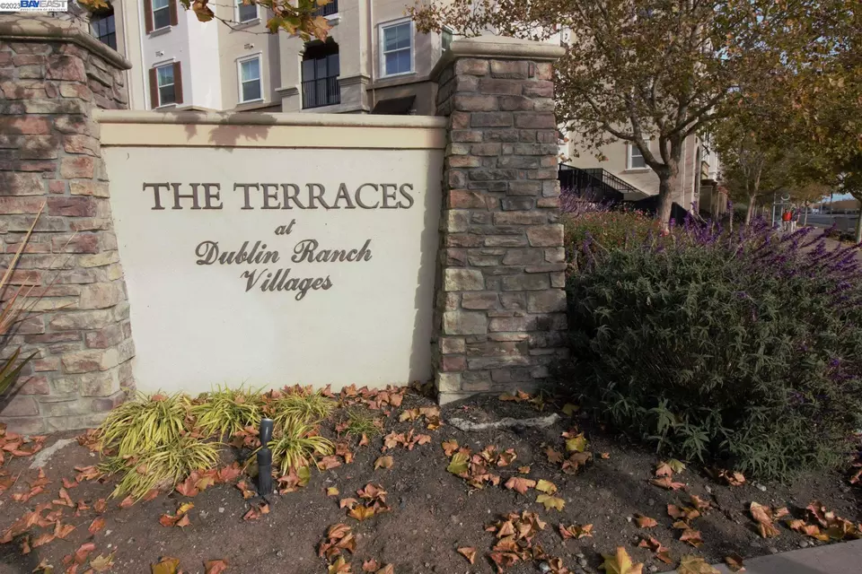 3465 Dublin Blvd 304, Dublin, CA 94568 23 Photos Movoto