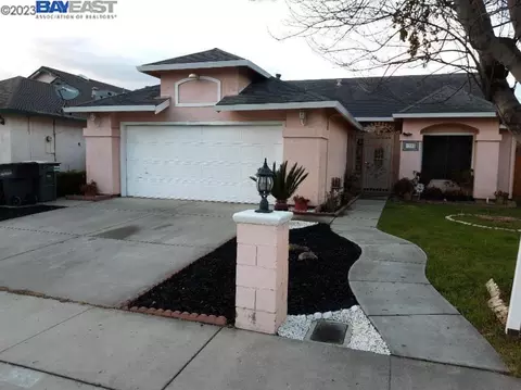 1205 Cribari Dr, Modesto, CA 95358 photo 1