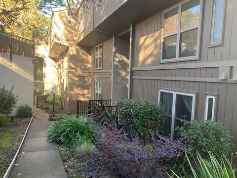 2059 Ascot Dr #112, Moraga, CA 94556 photo 1