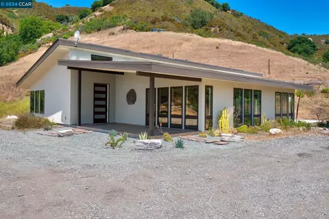 1277 Bollinger Canyon Rd, Moraga, CA 94556 photo 1