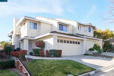 5272 Pebble Glen Dr, Concord, CA 94521 photo 1
