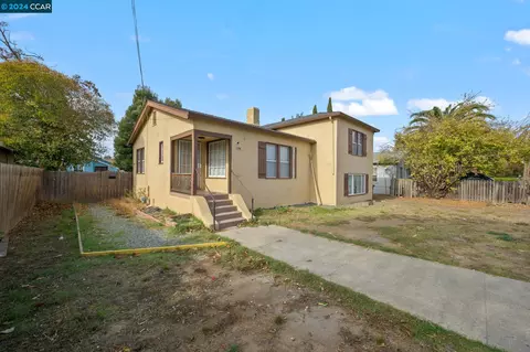 217 Contra Costa St, Vallejo, CA 94590 photo 1