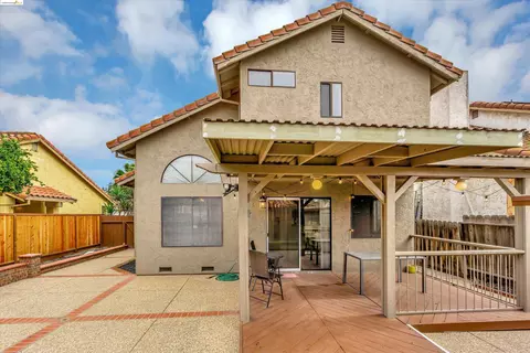 2140 Willow Ave, Antioch, CA 94509 photo 1