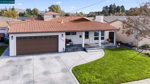 27092 Gading Rd, Hayward, CA 94544 photo 1