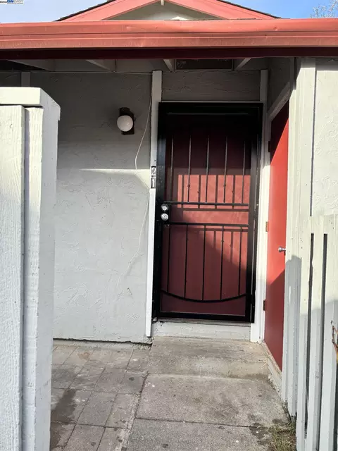 21 Villa Ct, Fairfield, CA 94533 photo 1