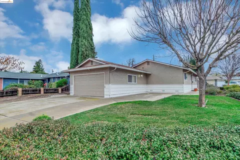 3154 Milner Rd, Antioch, CA 94509 photo 1