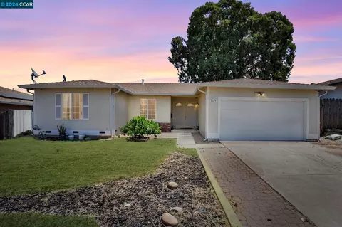 1329 Aster Dr, Antioch, CA 94509 photo 1