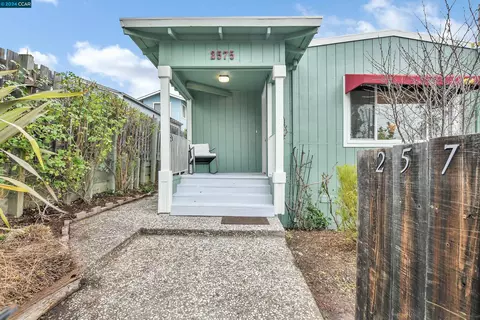2575 Leslie Ave, Martinez, CA 94553 photo 1