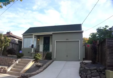2347 Sacramento St, Berkeley, CA 94702 photo 1