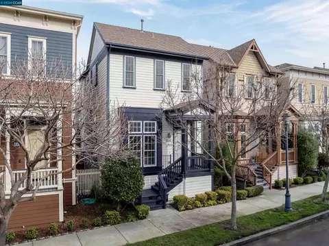 2093 Clark St, Hercules, CA 94547 photo 1