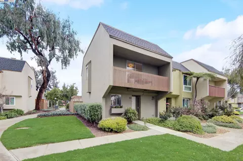 3038 Cerro Vis, Alameda, CA 94502 photo 1
