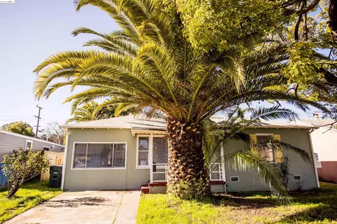 1017 Sheridan St, Vallejo, CA 94590 photo 1