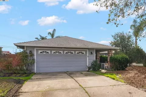 111 Merrimac Ct, Vallejo, CA 94589 photo 1