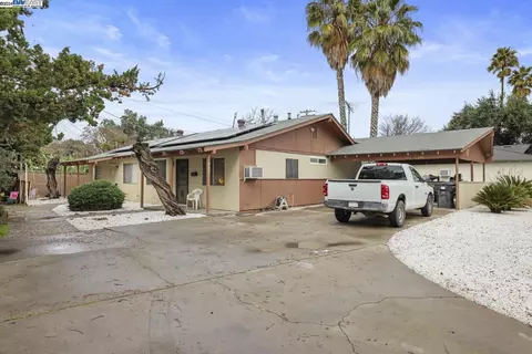 1006 Roselawn Ave, Modesto, CA 95351 photo 1