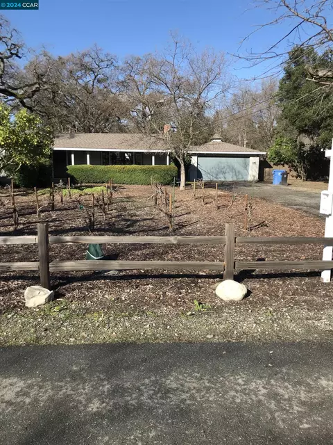 185 Alderwood Rd, Walnut Creek, CA 94598