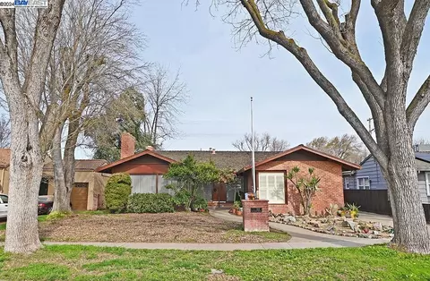 225 Eaton, Tracy, CA 95376 photo 1