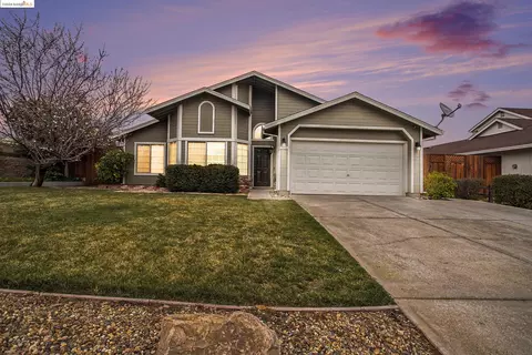 1950 Gateway Dr, Oakley, CA 94561 photo 1