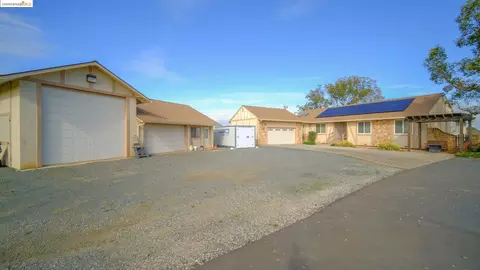 2515 Taylor Ln, Byron, CA 94514 photo 1