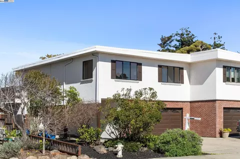 3013 Bayview Dr, Alameda, CA 94501 photo 1