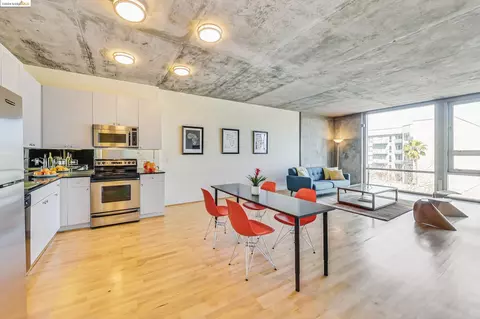311 Oak St #710, Oakland, CA 94607 photo 1