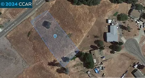 4689 Roadrunner Dr, Ione, CA 95640 photo 1