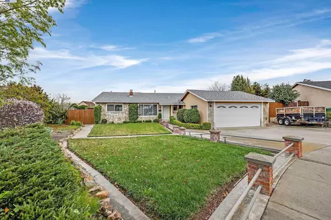 7602 Redbud Ct, Newark, CA 94560 photo 1