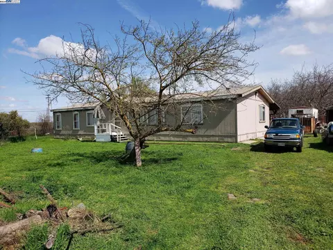 5018 Muncy Rd, Modesto, CA 95358 photo 1