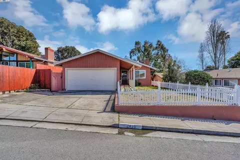 2820 Gonzaga Ave, Richmond, CA 94806